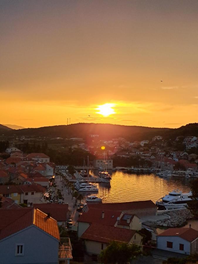 Apartment Sea View Jelsa  Dış mekan fotoğraf